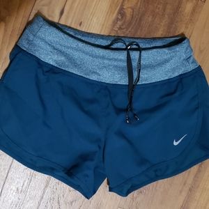 XS Nike Running shorts